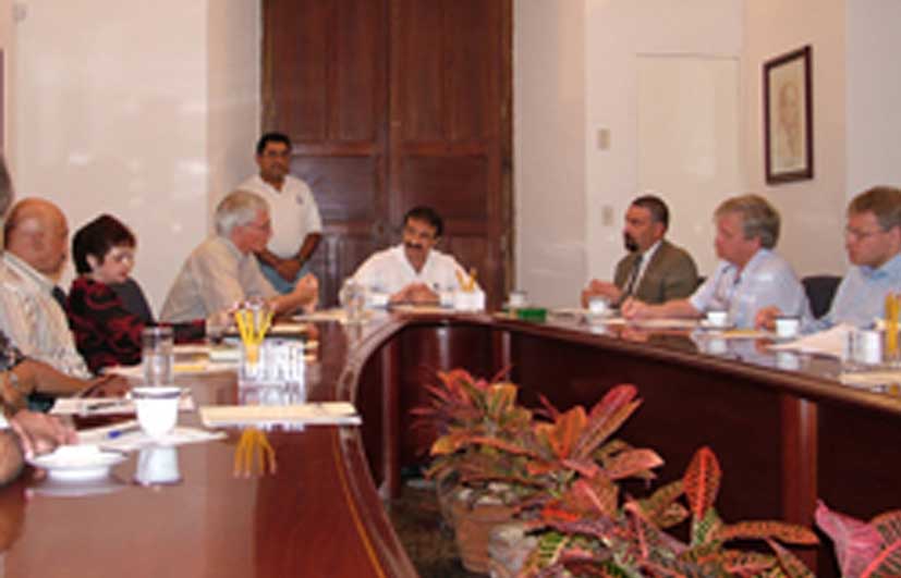 Las universidades Autónoma de Yucatán y Estatal de Colorado evalúan resultados de un convenio de cooperación