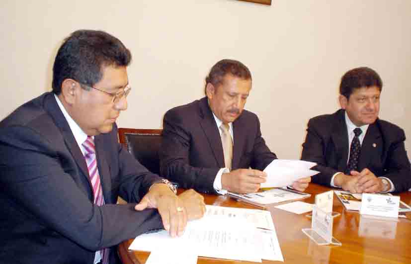 Firmó la UAT convenio de intercambio académico con la BUAP y la UdeG