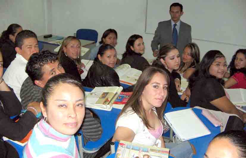 La Universidad Autónoma del Estado de Hidalgo refrenda su liderazgo en programas acreditados