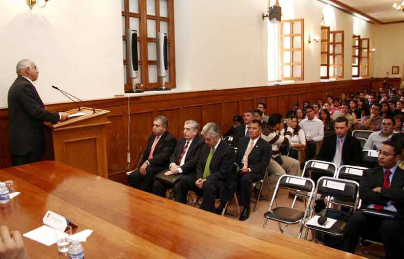 La Universidad de Guanajuato realizó el Foro “Reforma del Estado”