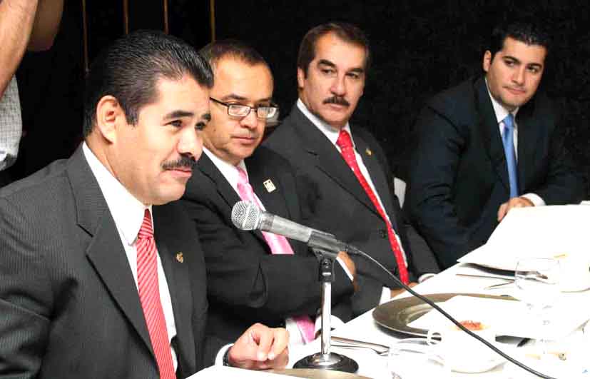 Firmó la Universidad Autónoma de Guadalajara Convenios con la Procuraduría Social y con Gran Alianza por Jalisco