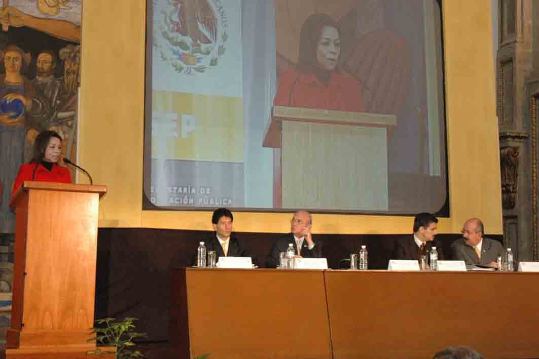 Convoca Josefina Vázquez Mota a revolucionar la Educación Media Superior