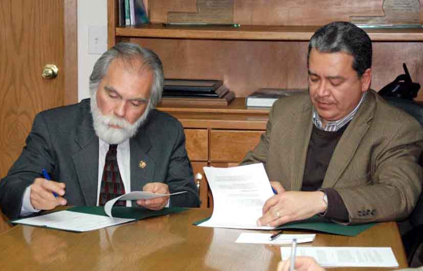 Firmaron Convenio General de Colaboración la Universidad Autónoma de Baja California y el Ayuntamiento de Ensenada