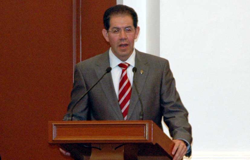 El rector José Martínez Vilchis presentó su Tercer Informe de Actividades al frente de la Universidad Autónoma del Estado de México