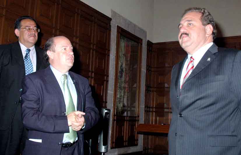 Reeligen a Mario García Valdez al frente de la UASLP para el periodo 2008-2012