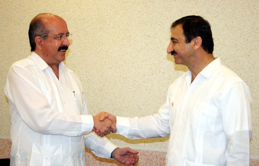 El rector de la UADY Alfredo Dájer Abimerhi, rindió protesta como presidente del Consejo Regional Sur Sureste de la ANUIES