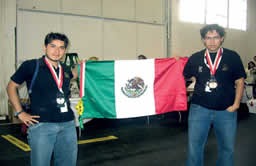 Egresados del IPN lograron que el robot “Pepe El Toro” se consagrara Bicampeón Mundial en el ROBOGAMES 2008