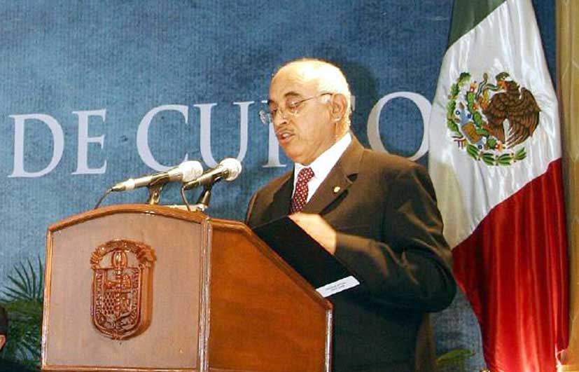El Rector General de la Universidad de Guanajuato presentó su informe de actividades 2007-2008