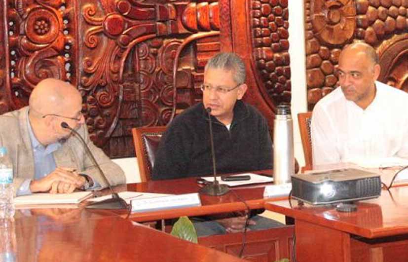 Creará Universidad Veracruzana centros autónomos para proyectos con Pemex