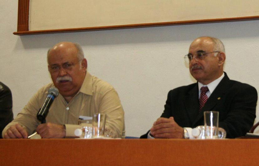 El Rector General UG Arturo Lara López ofreció una conferencia  en la Universidad de Colima.