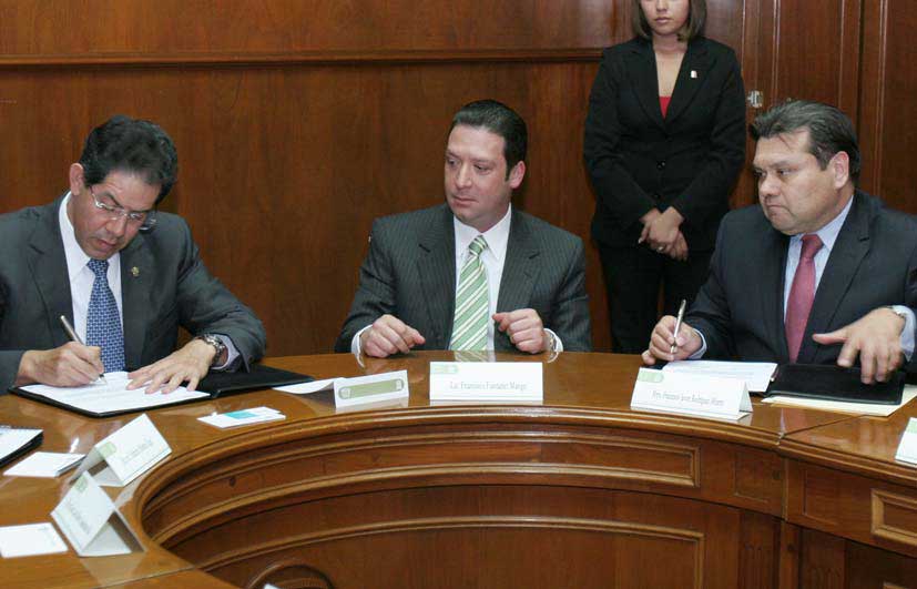 Firman Convenio de Colaboración FESE-UAEM