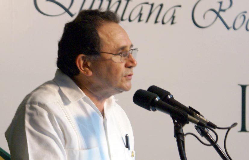 Rindió José Luis Pech Várguez su informe de actividades de 2008 al frente de la Universidad de Quintana Roo