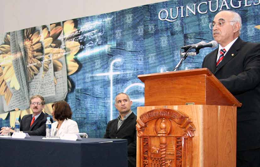 Realiza la Universidad de Guanajuato la edición 51 de la Feria del Libro y Festival Cultural Universitario.