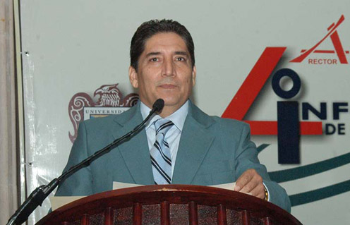 Presentó Arturo Contreras Gómez su tercer informe de labores al frente de la Universidad Autónoma de Guerrero