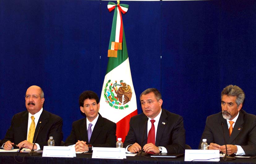 Firman convenio de colaboración SSP, ANUIES y 10 Universidades