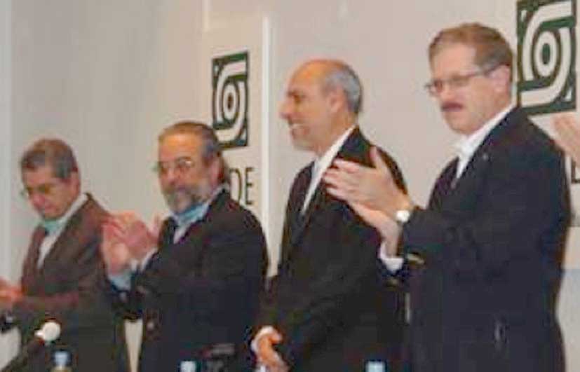 Toma posesión Enrique Cabrero Mendoza como Director General del CIDE