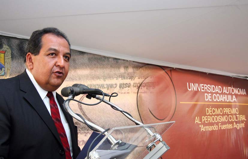 Entrega UA de C Premio Estatal de Periodismo Cultural “Armando Fuentes Aguirre” 2009