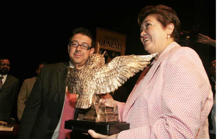 Recibe la UMSNH el premio “Genesis” al merito educativo