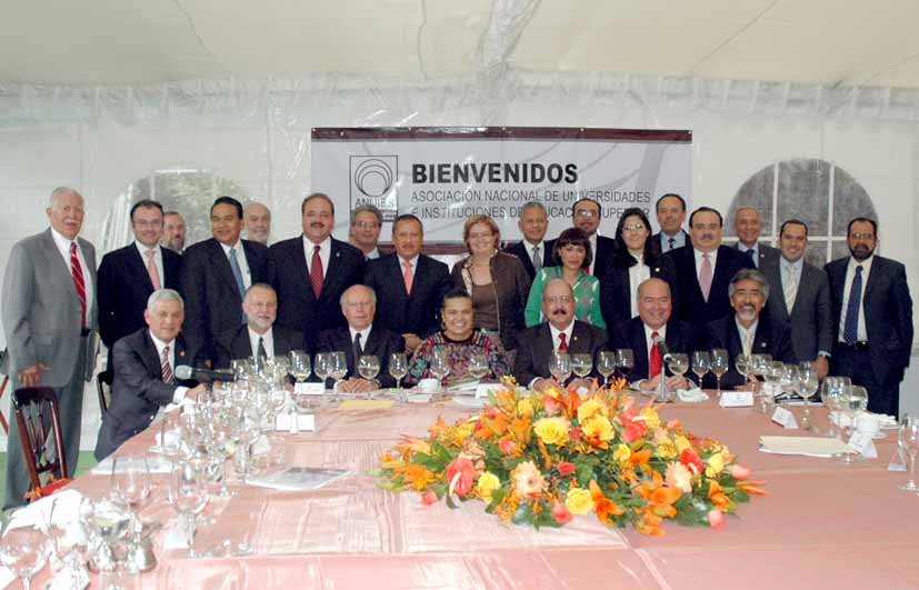 Se reúne Beatriz Paredes con el Consejo Nacional de la ANUIES