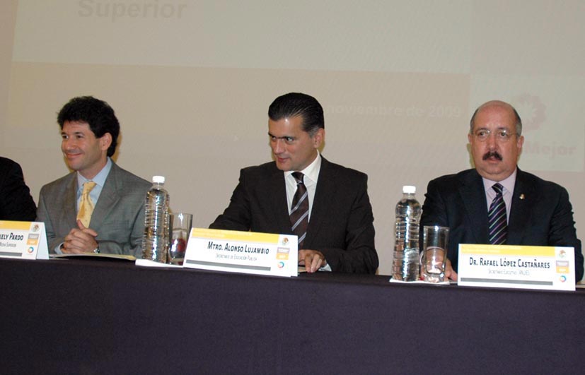 Lanzan SEP y ANUIES convocatoria para formar maestros de bachillerato