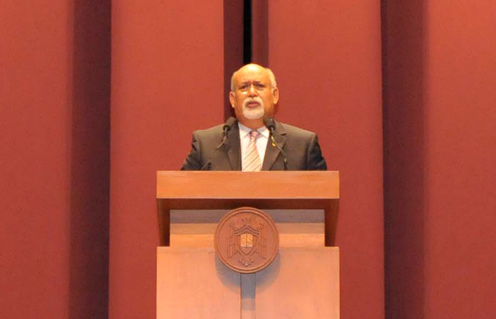 Rindió Miguel Ángel Aguayo López su informe al frente de la UCol