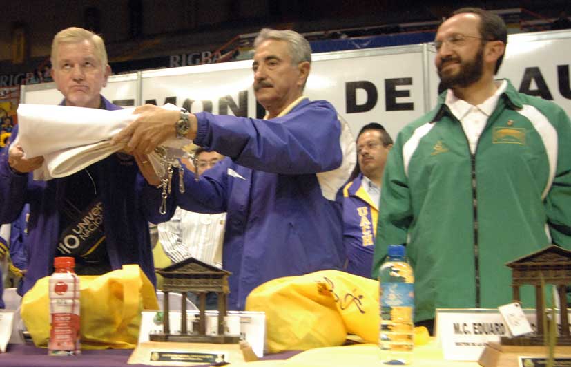 Emotiva clausura de la Universiada Nacional Chihuahua 2010