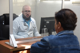 Aumentan los casos de enfermedades respiratorias debido a la disminución de las temperaturas en Sinaloa; el llamado es a no automedicarse