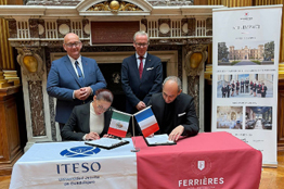 El ITESO firma convenio con la École Ferrières de Francia
