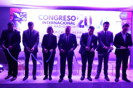 Participa Rectora General de la UG en inauguración del Congreso Internacional de Radiología 2024