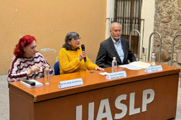 Con conferencia y presentación de libro, el Centro de Documentación Histórica “Lic. Rafael Montejano y Aguiñaga” de la UASLP, celebró 15 años de creación