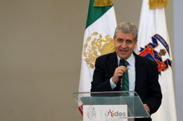 Dan bienvenida al nuevo ciclo escolar a alumnos de CUTlaquepaque