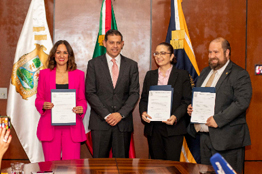 Entrega Rector de la UAdeC los Primeros Nombramientos de su Equipo de Trabajo para la Administración Central