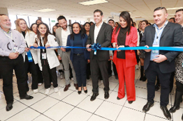Entrega Rector Unidades Dentales e Inaugura Simposium en la Facultad de Odontología US