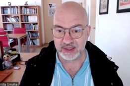 La manera tradicional de ver el cine coexistirá con las plataformas digitales  