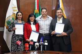 Entrega Rector de la UAdeC Nombramiento para la Contraloría General y las Subdirecciones Financiera y de Superación Académica