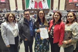 Recibe Preparatoria 1 de la UAEM reconocimiento del Congreso de la Unión