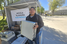 ¿No sabe qué hacer con sus residuos electrónicos? Puede traerlos a la UAA