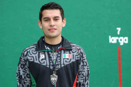 Alumno de la UAG, campeón mundial de frontenis