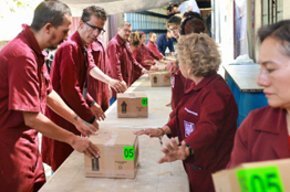 Entrega IPN primer lote de tinta indeleble al INE para elecciones de junio próximo