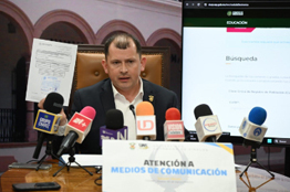 La UAS exige al Gobernador no violentar el derecho a la educación, pues la SEP federal reconoce la calidad y validez de sus títulos y cédulas profesionales  