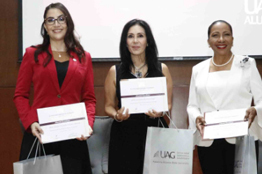 Egresadas de la UAG promueven valores para alcanzar el éxito