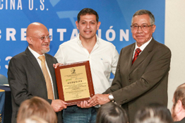 Recibe la Facultad de Medicina US de la UAdeC Acreditación Nacional e Internacional 