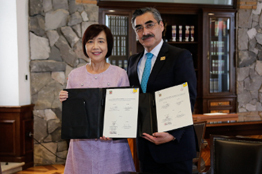 Crece la hermandad internacional, UAEH firma convenio con Taiwán