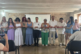 Estudiantes de la UASLP organizan exposición “Perspectivas: explorando identidades a través del arte” en el Centro de Investigación y Extensión Zona Media El Balandrán