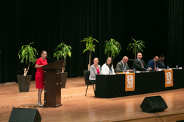 Rectora de la UAA reconoce a alumnos de excelencia y maestros mejor evaluados