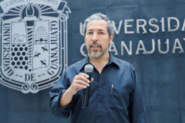 “Conviene atender el desarrollo artístico de la juventud”: Benjamín Valdivia, reconocido académico y artista UG