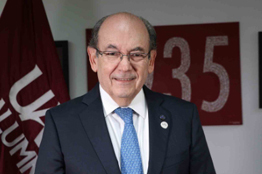 Egresado de la UAG es presidente de la Federación Mundial de Educación Médica