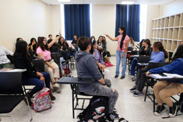 La docencia debe formar profesionales competentes, comprensivos y empáticos con la realidad