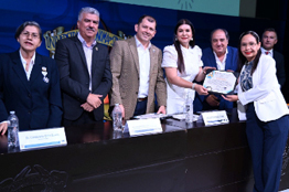 70 nuevos agentes de cambio egresan de manera exitosa del Diplomado en la Construcción de Paz, Culiacán 2024, impartido por la Nueva Universidad