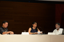 Académicos UV reflexionan en la FILU sobre el exilio y las artes 